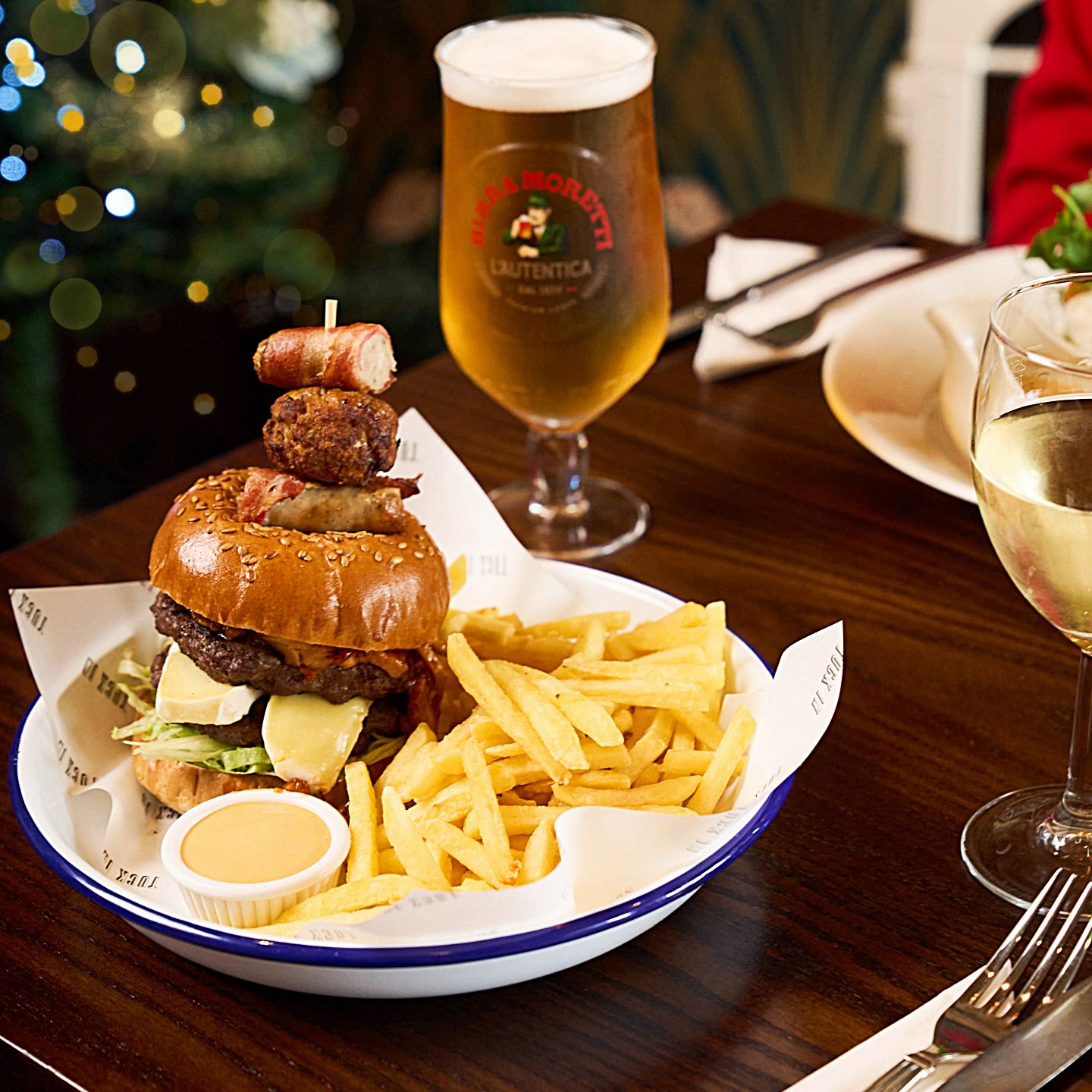 Festive Lunch & Dinner at The Golden Hind in Kingstanding